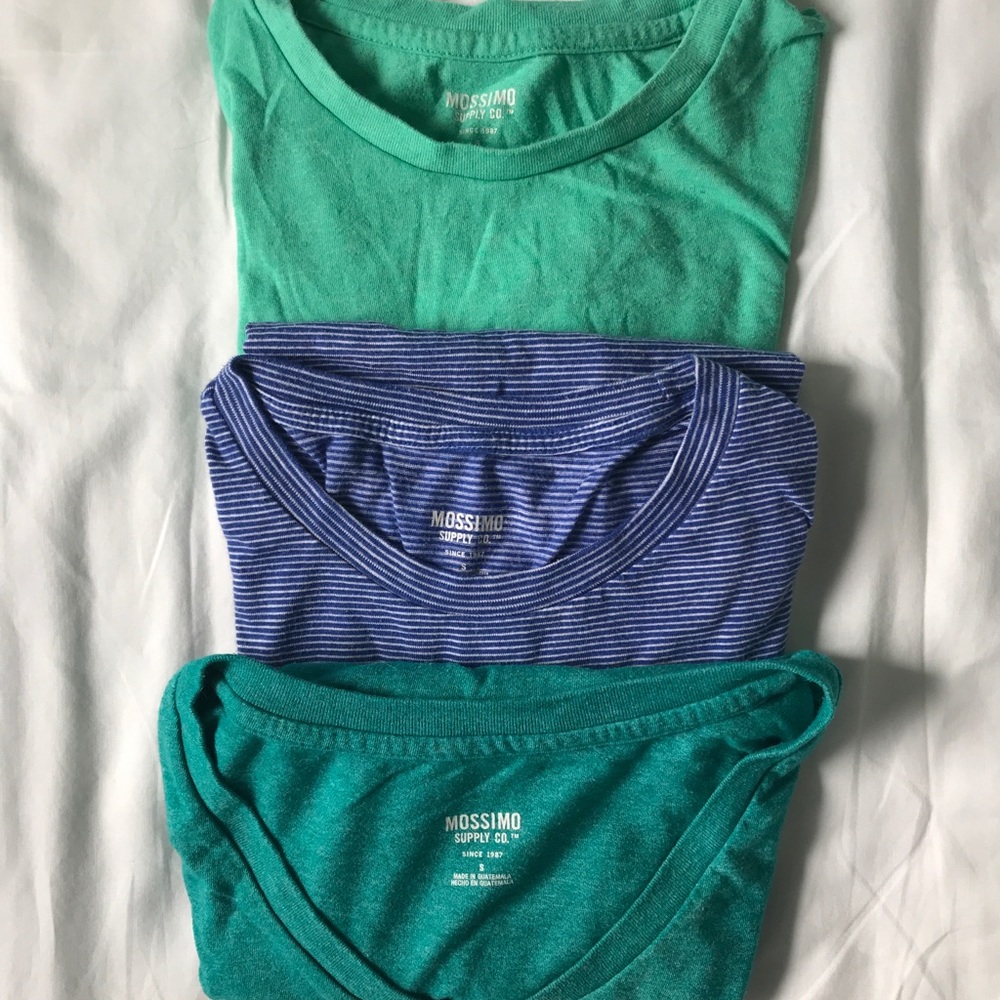 3 mossimo basic tees.